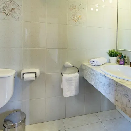 Villa Maria With Swimming Pool & Sea View